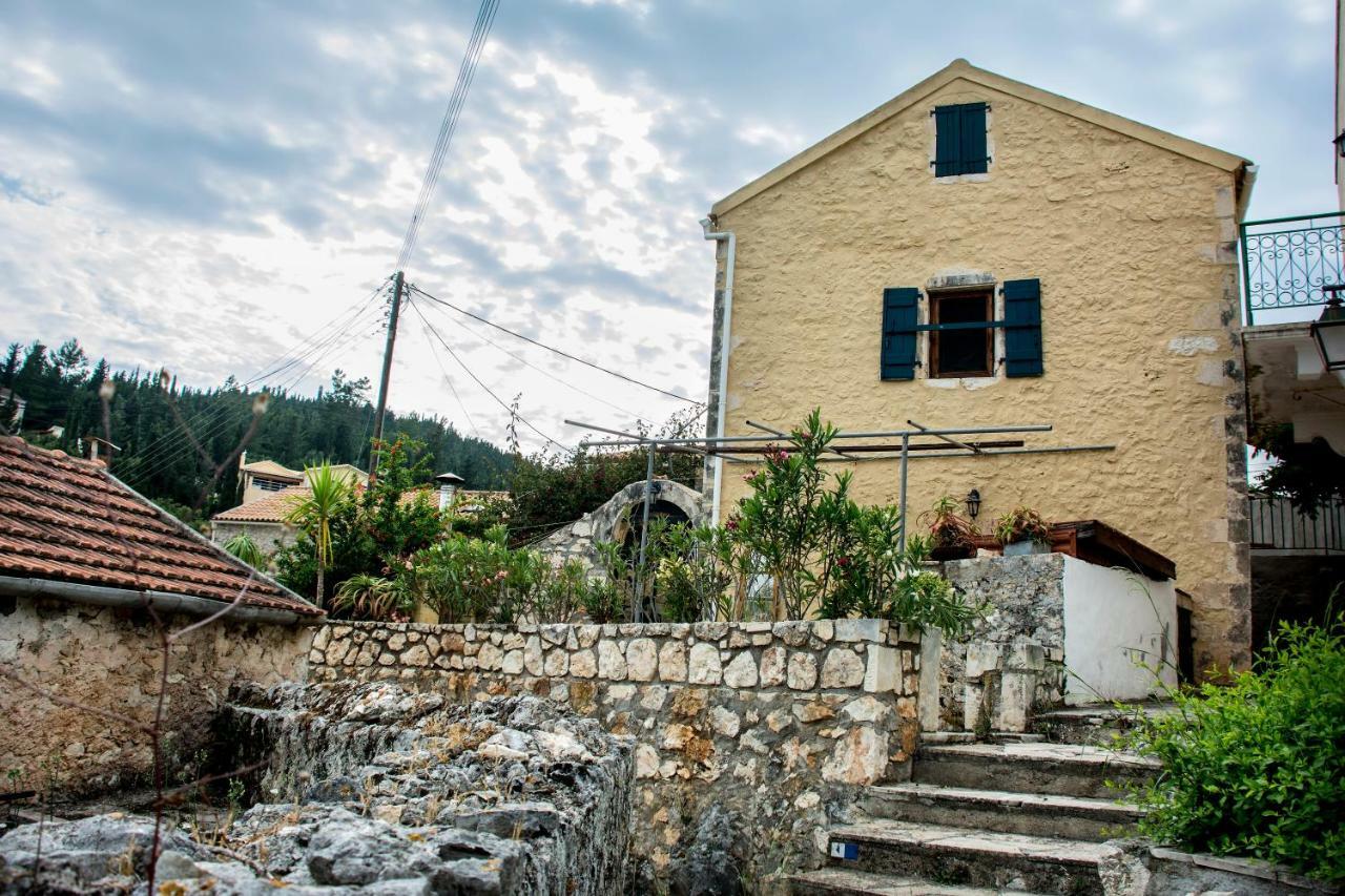 Nostos Residence - Apartment Terra Tselendata Exterior photo